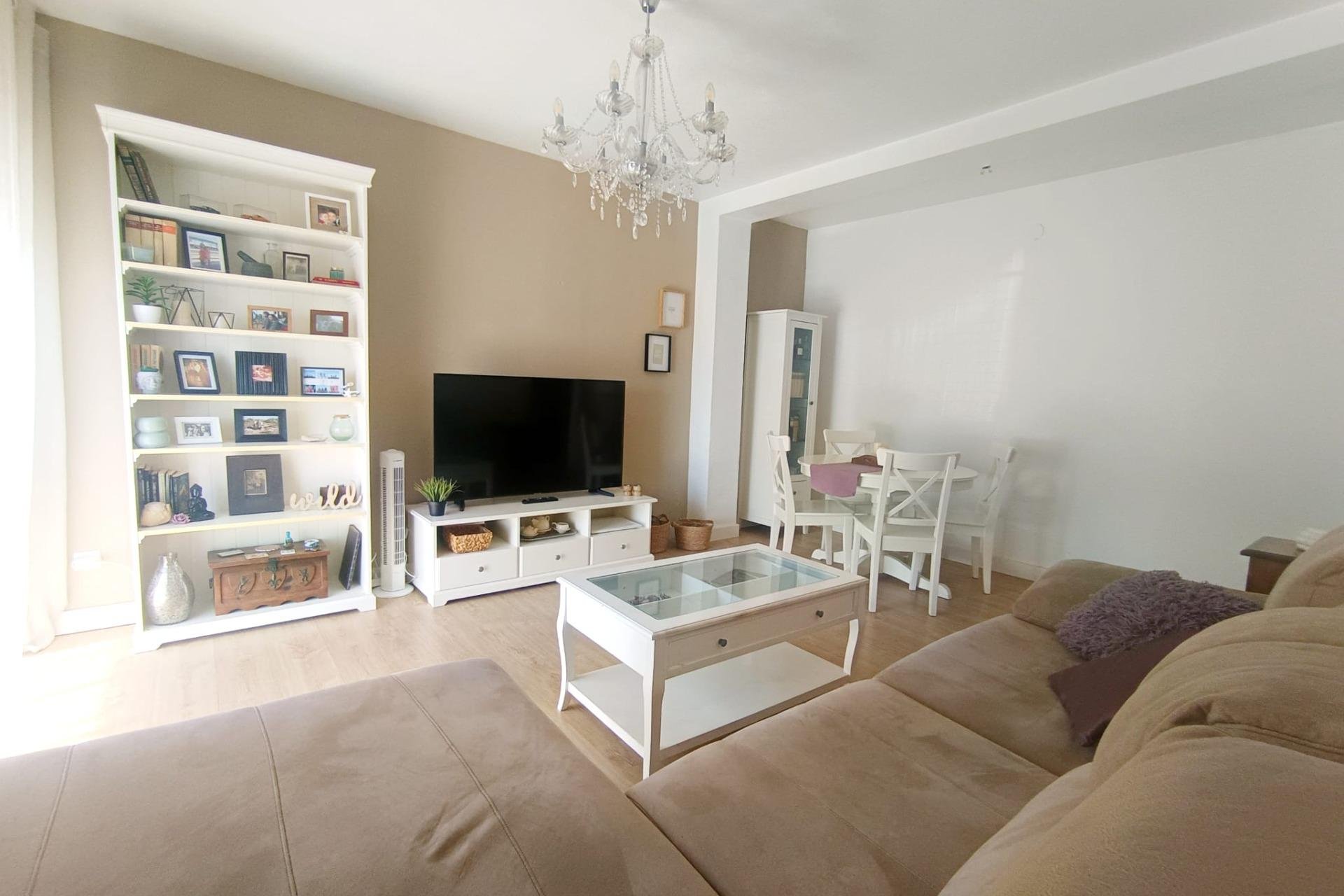 Reventa - Piso - Elche - Sector V-El Canal