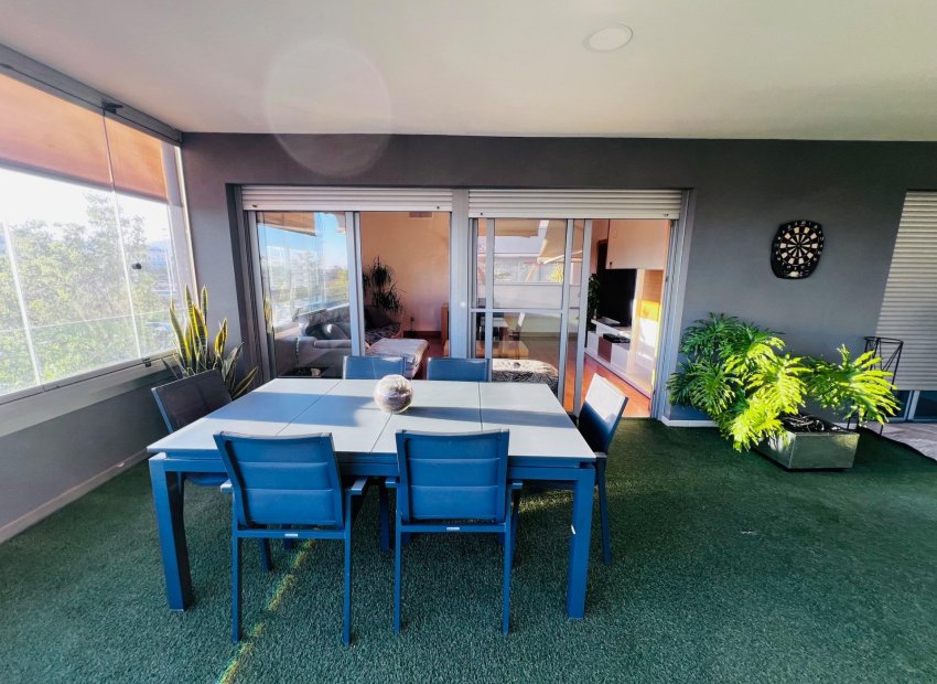 Reventa - Piso - Elche - Sector V-El Canal