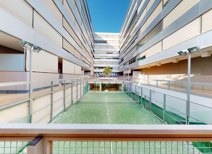 Reventa - Piso - Elche - Sector V-El Canal