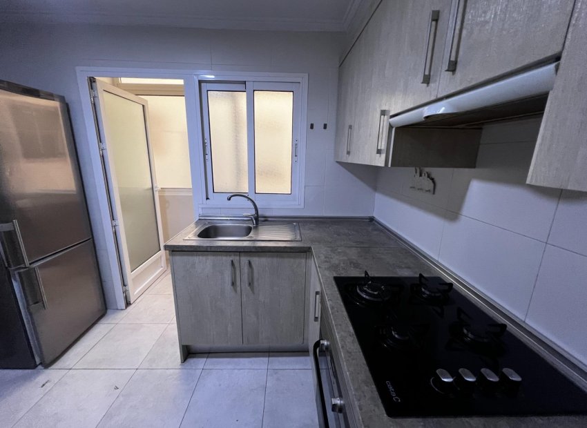 Reventa - Piso - Elche - Torreta - Portalada