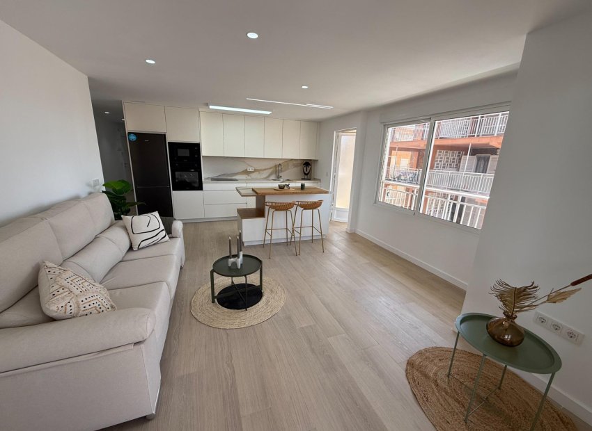 Reventa - Piso - Torrevieja - Playa de los Naufragos