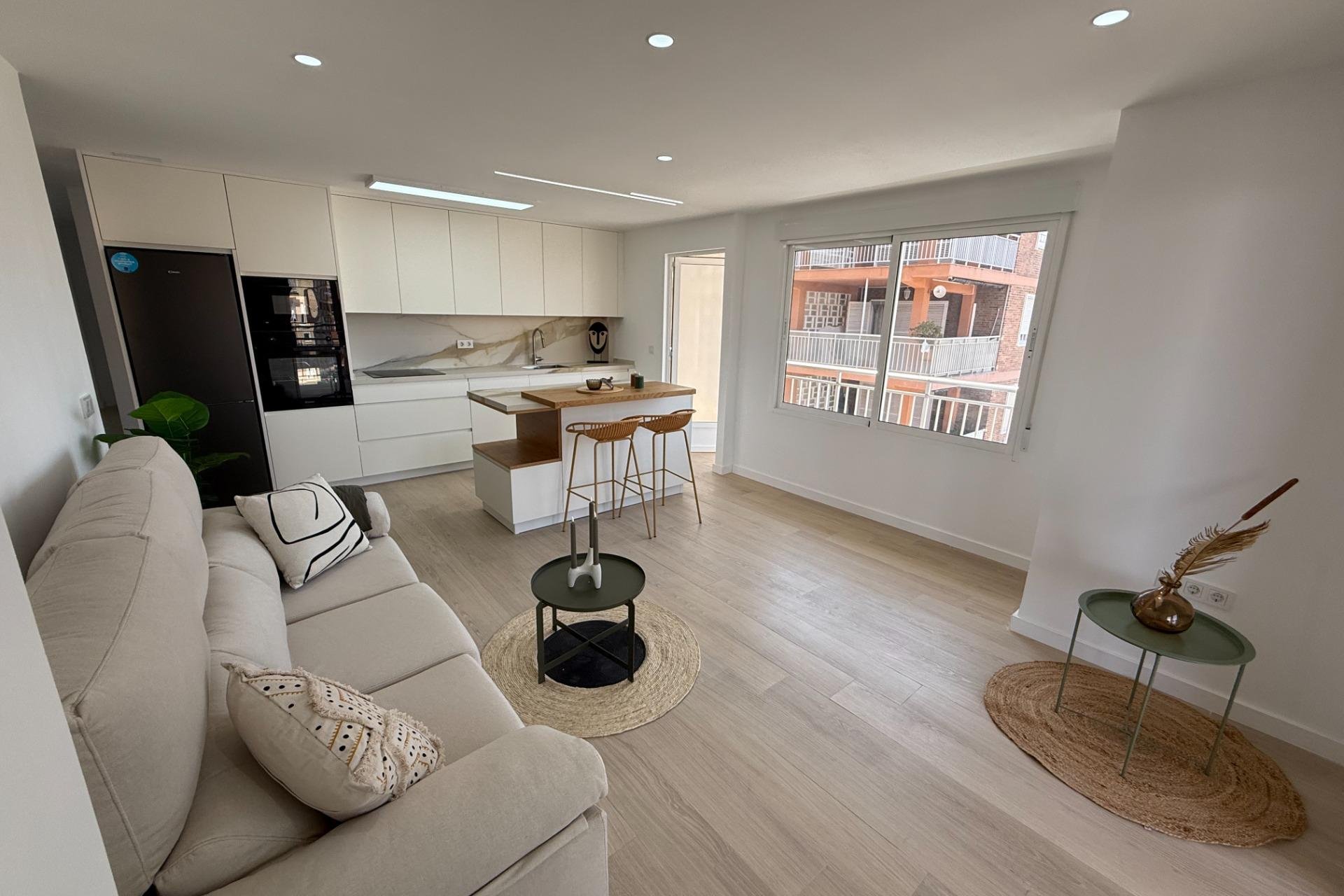 Reventa - Piso - Torrevieja - Playa de los Naufragos