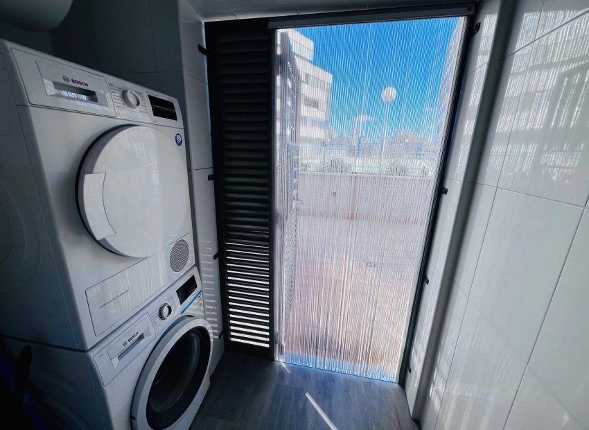 Reventa - Planta baja - Elche - Zona Universidad