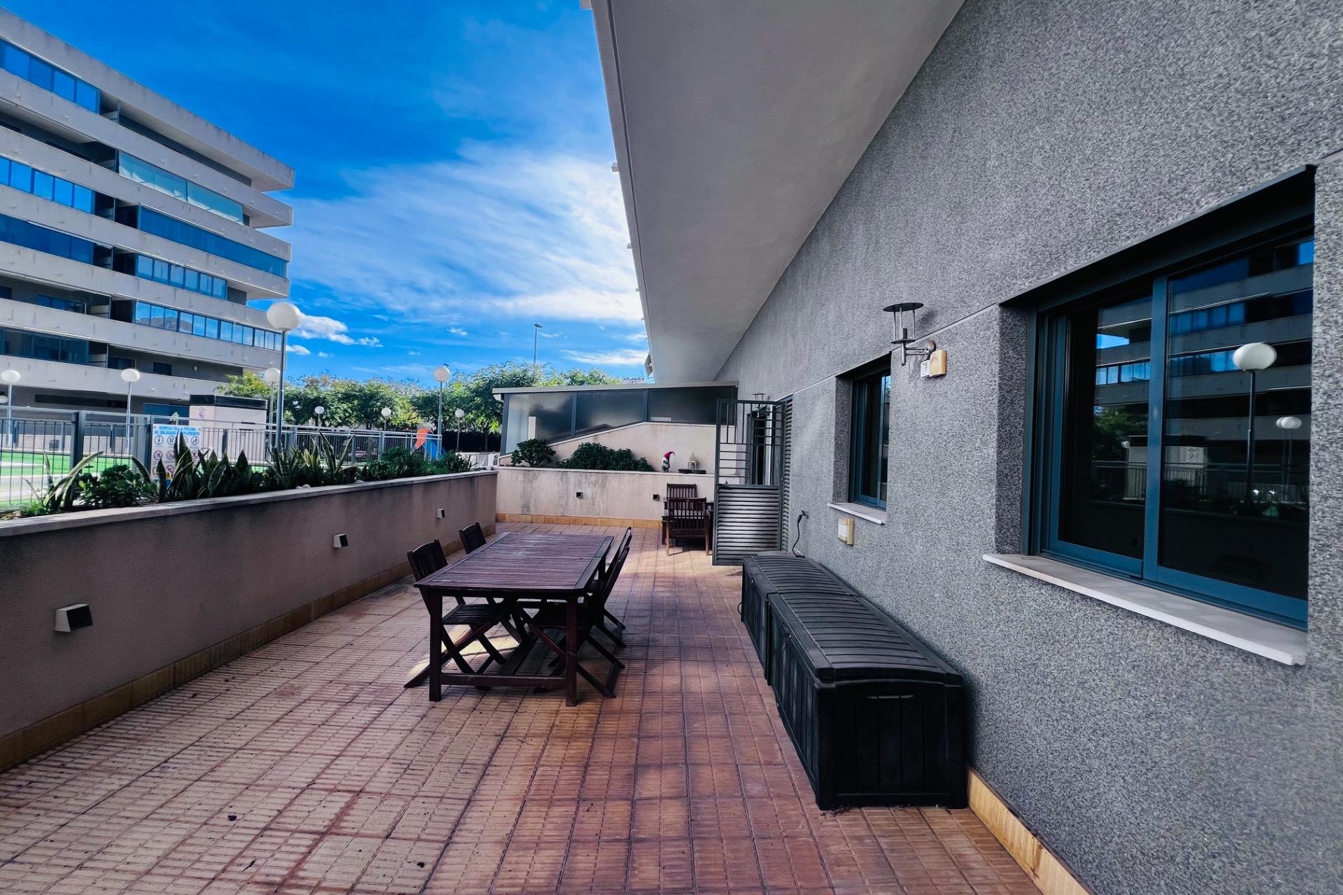 Reventa - Planta baja - Elche - Zona Universidad