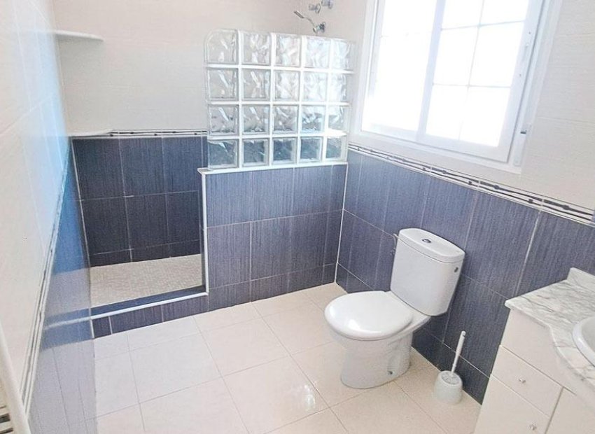 Reventa - Villa - Catral