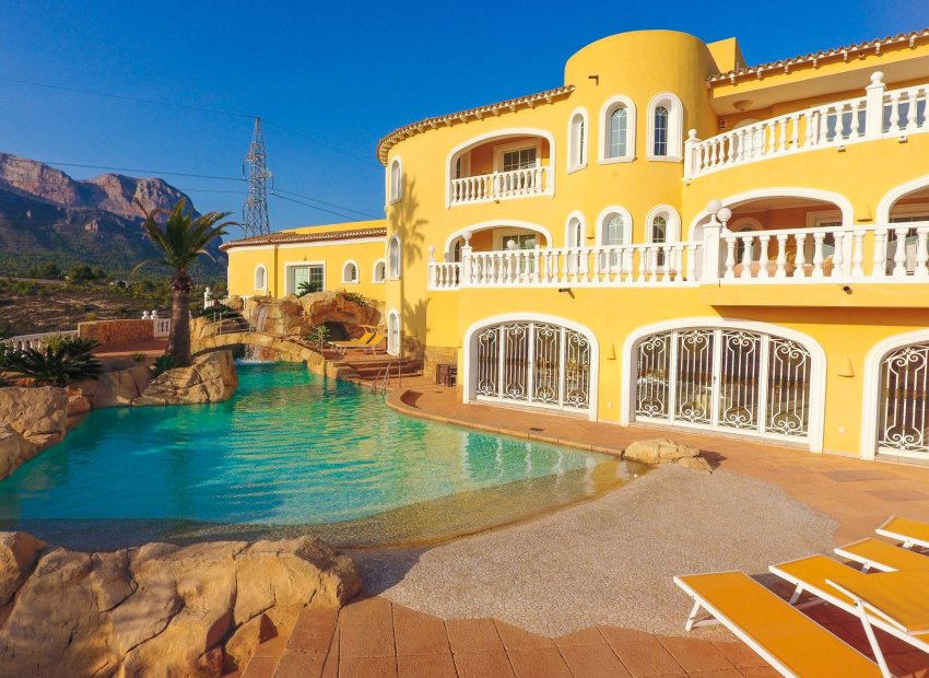 Reventa - Villa de Lujo - La Nucía - Coloma