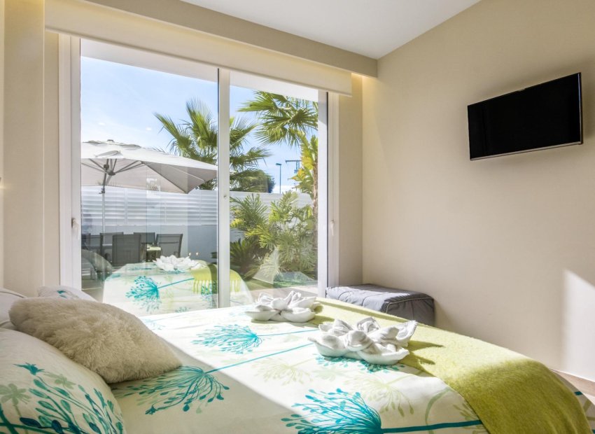 Reventa - Villa de Lujo - San Fulgencio