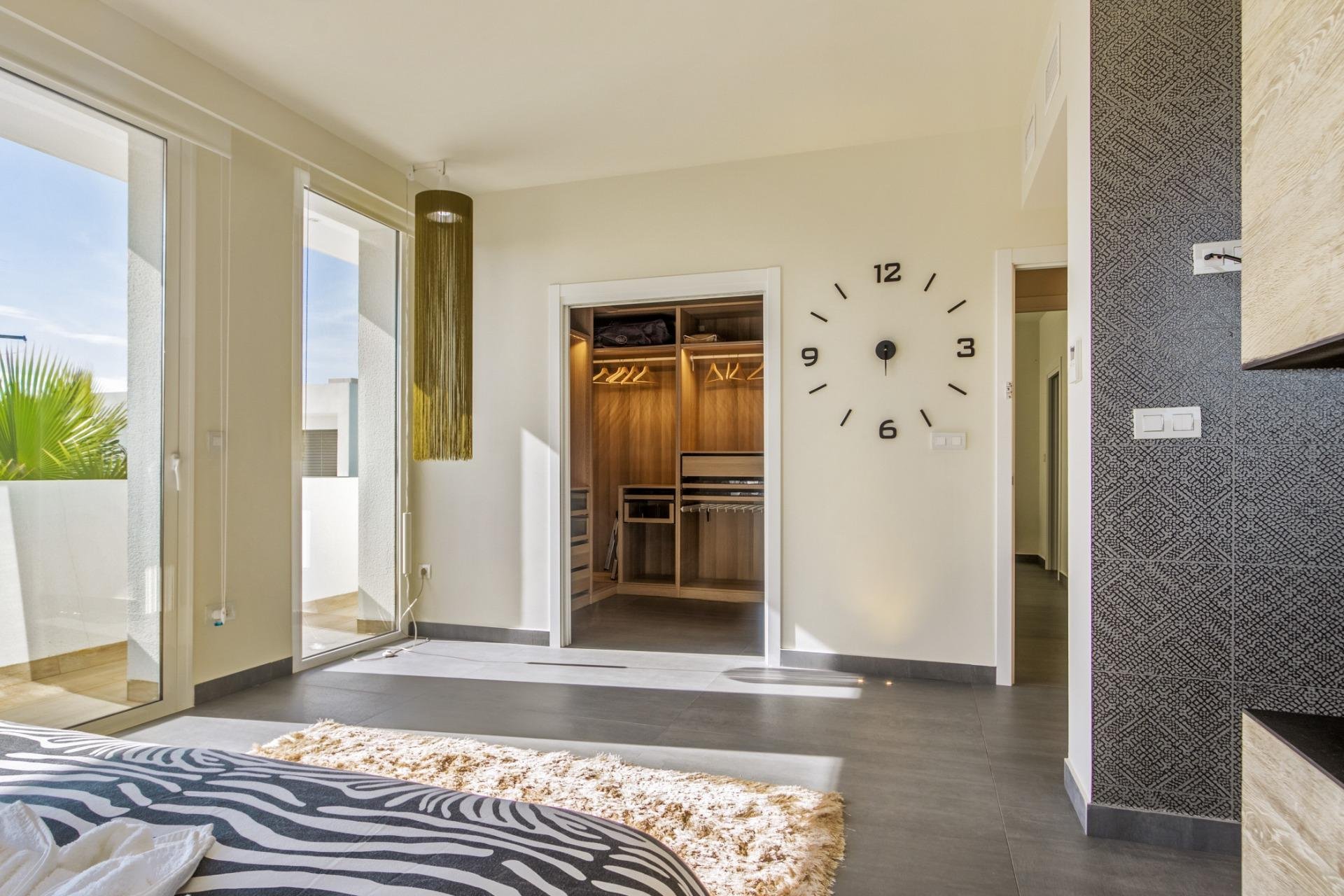 Reventa - Villa de Lujo - San Fulgencio