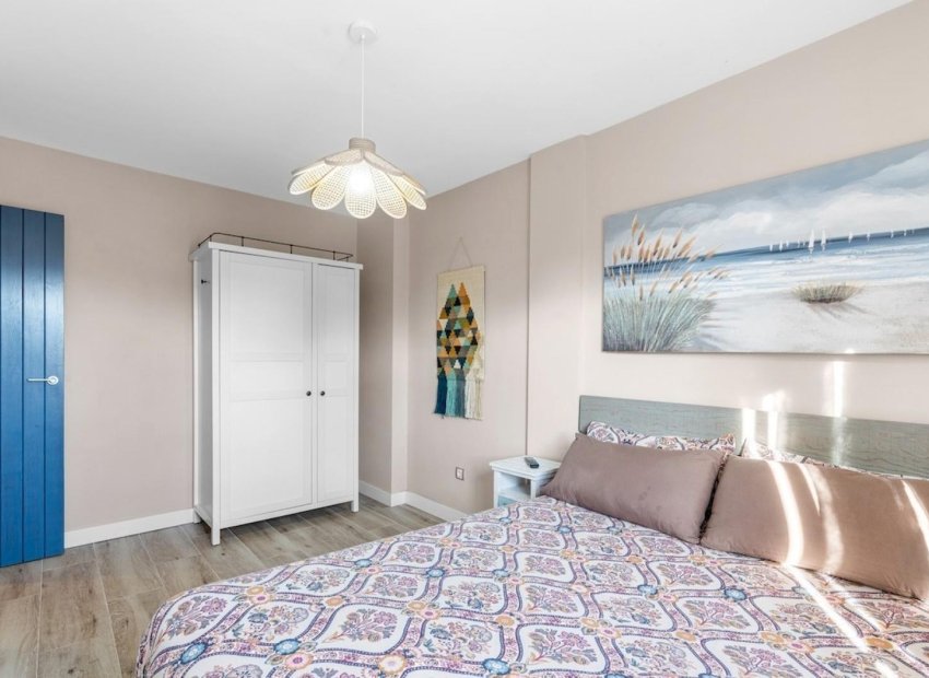 Reventa - Villa de Lujo - Santa Pola