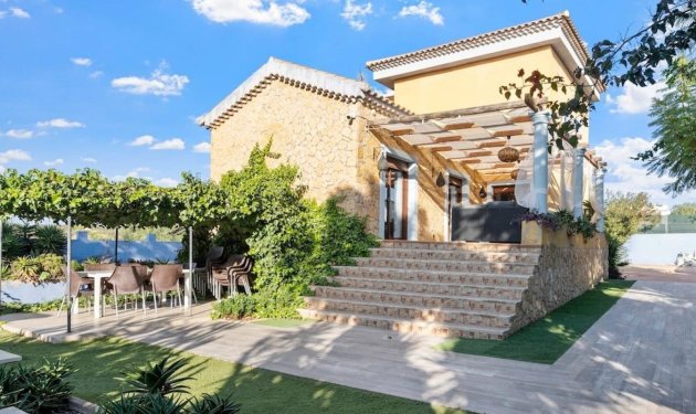 Villa de Lujo - Herverkoop - Santa Pola -
                Santa Pola