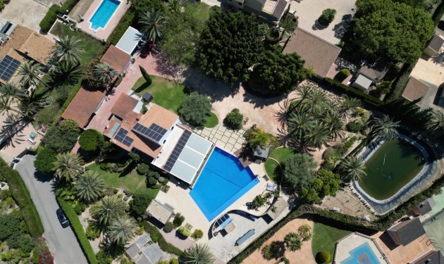 Villa - Herverkoop - Elche -
                Elche