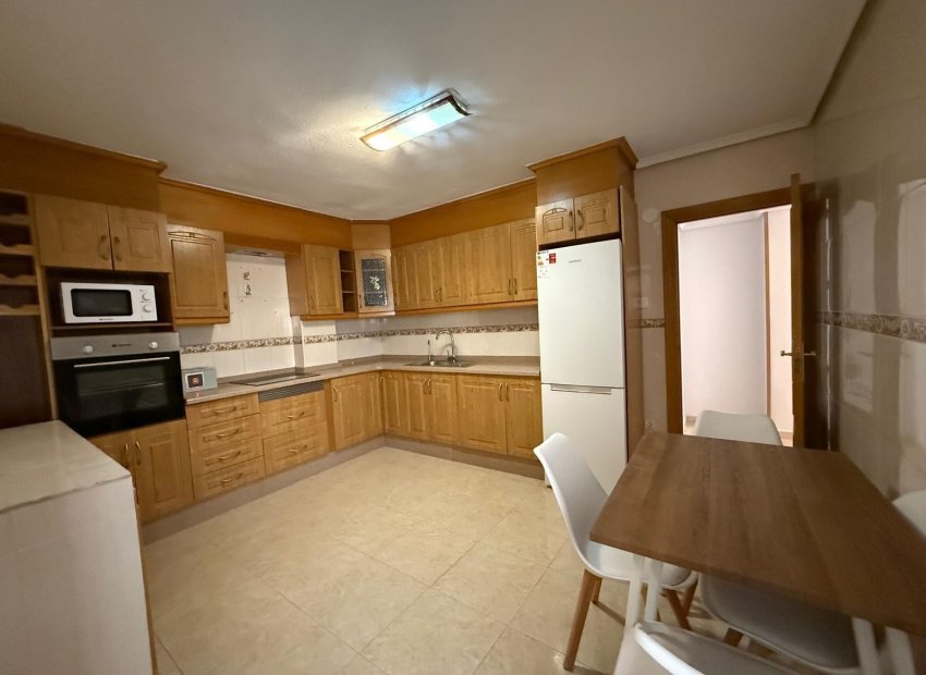 Wynajem długoterminowy - Apartament - Elche - Altabix