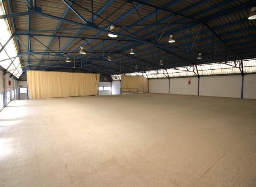 Wynajem długoterminowy - Nave industrial - Alicante - Pla de la vallonga