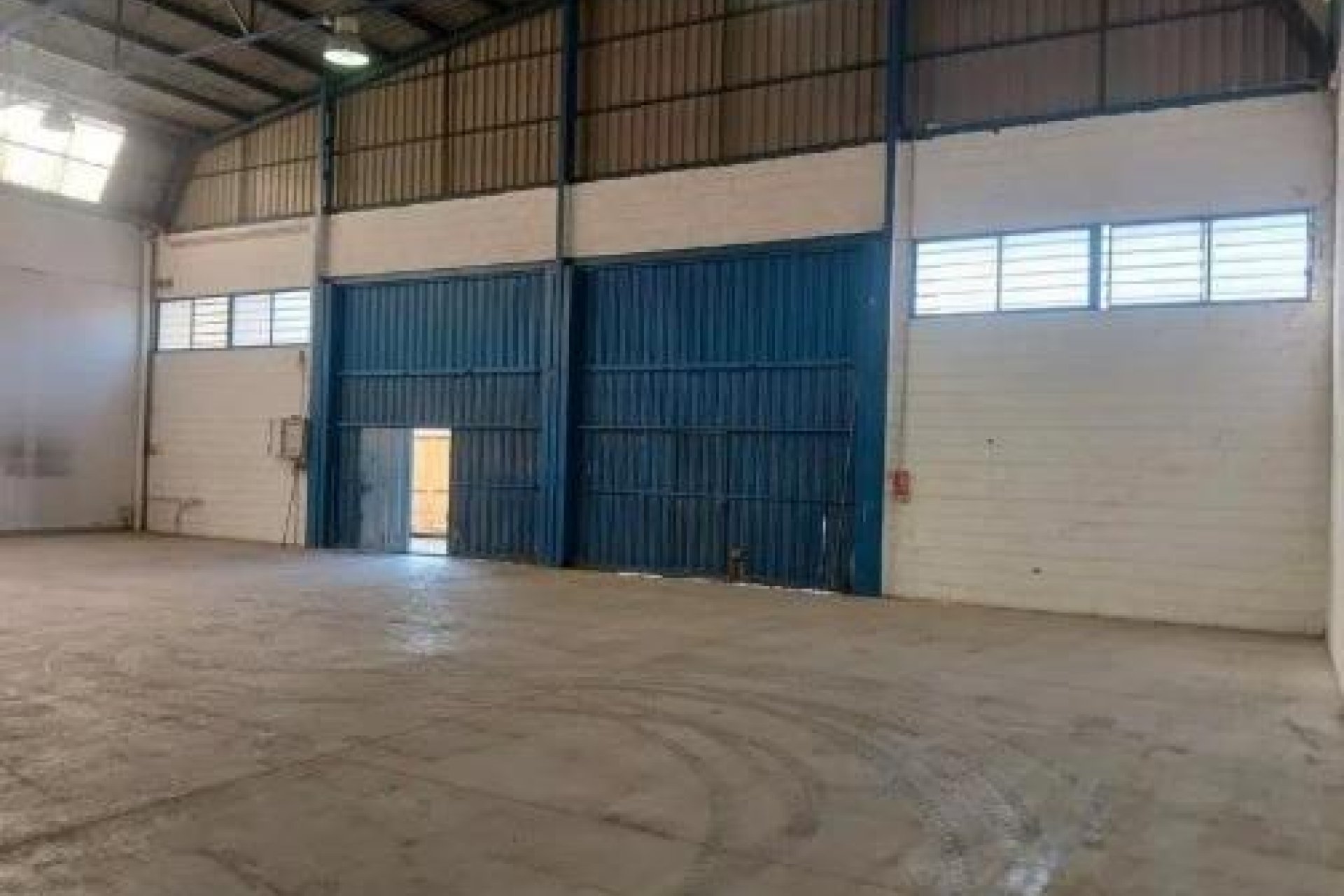 Wynajem długoterminowy - Nave industrial - Alicante - Pla de la vallonga