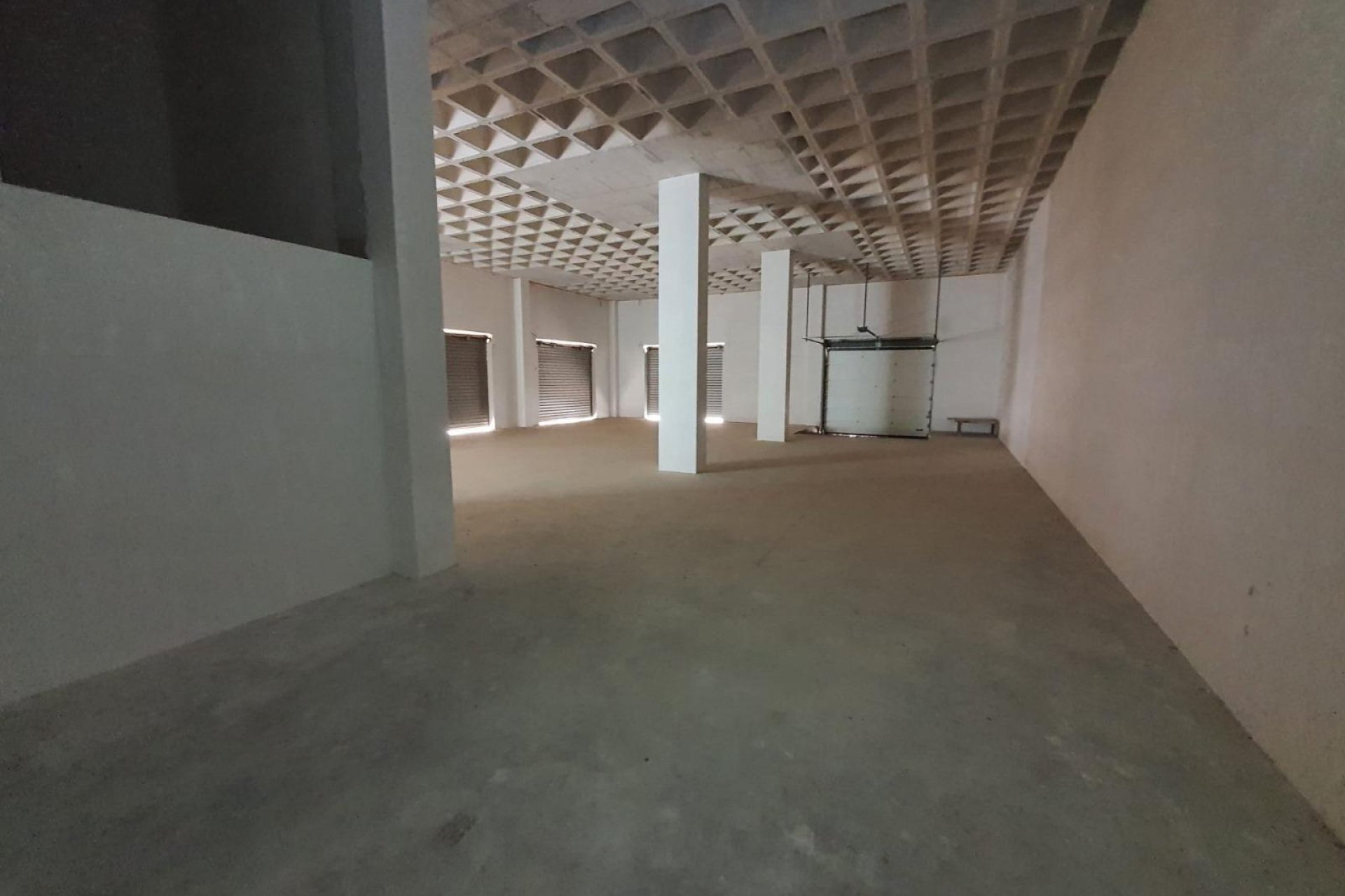 Wynajem długoterminowy - Nave industrial - Elche Pedanías - Jubalcoi-Saladas