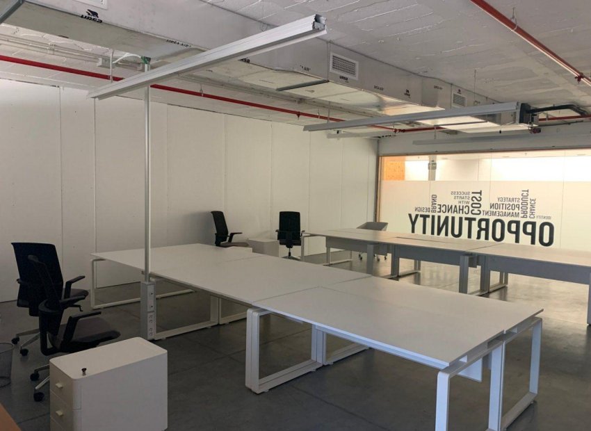 Wynajem długoterminowy - Oficina - Elche Pedanías - Poligono torrellano