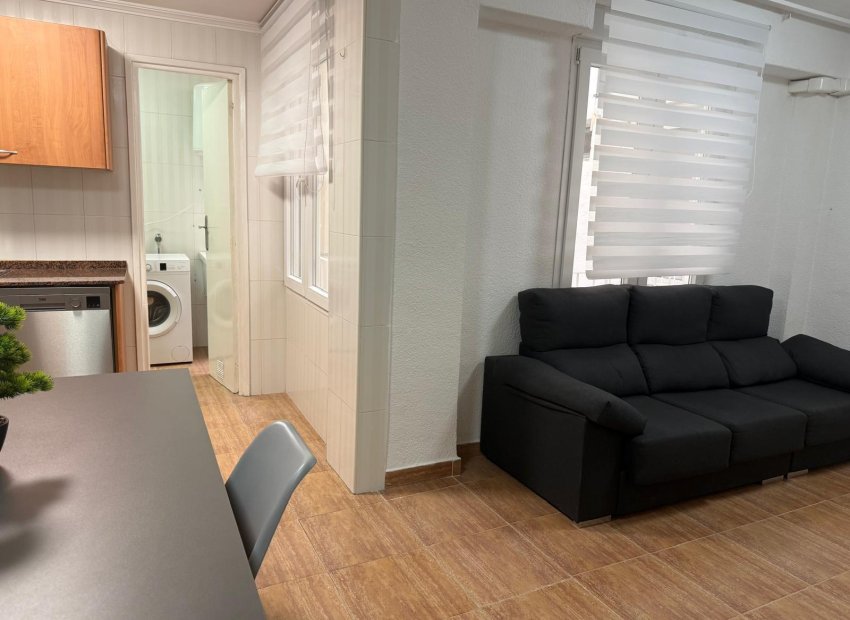 Wynajem długoterminowy - Piso - Elche - Centro