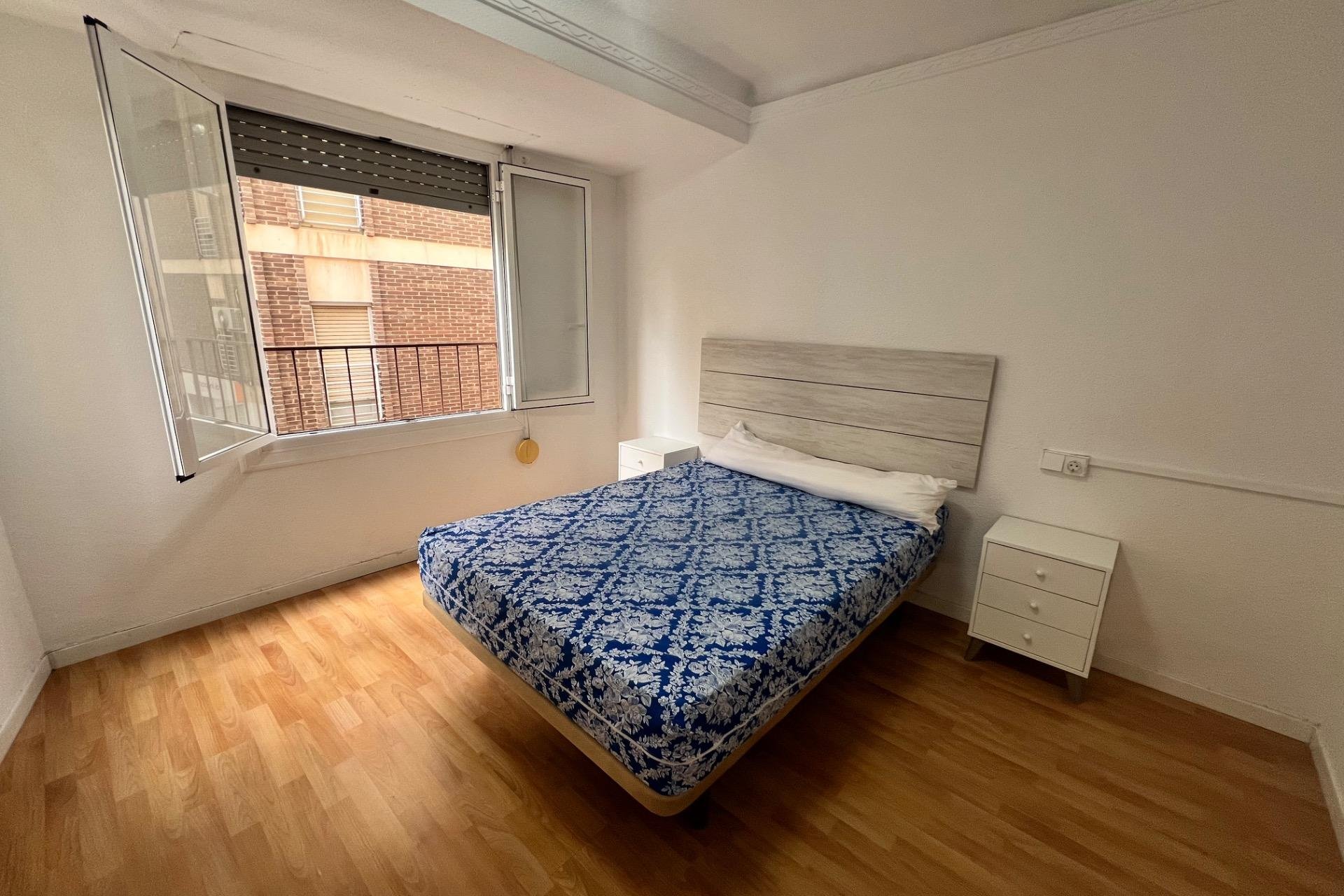 Wynajem długoterminowy - Piso - Elche - Reina Victoria-Miguel Hernández