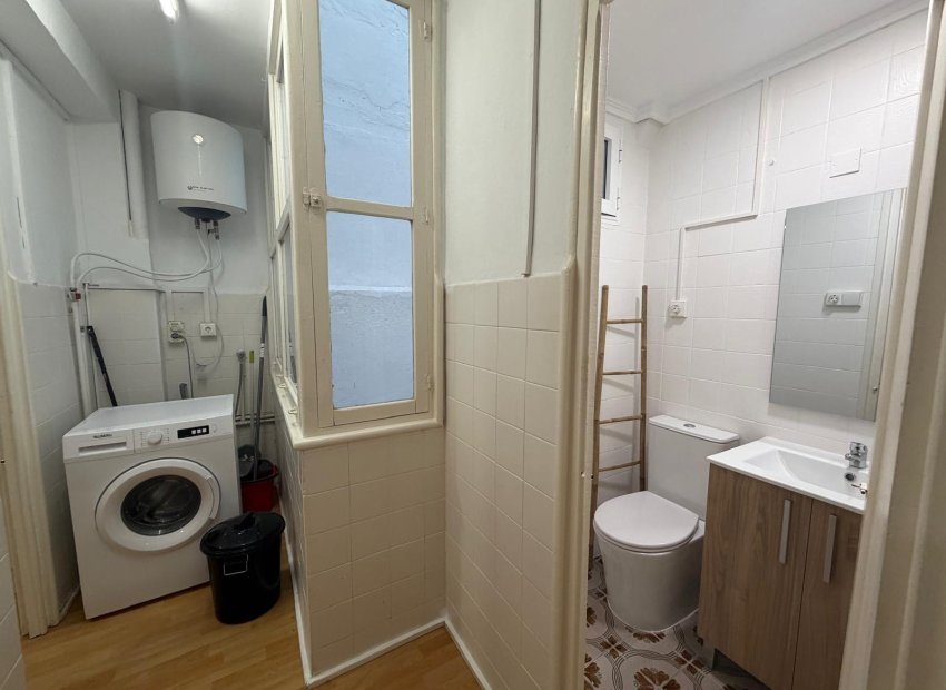 Wynajem długoterminowy - Piso - Elche - Reina Victoria-Miguel Hernández