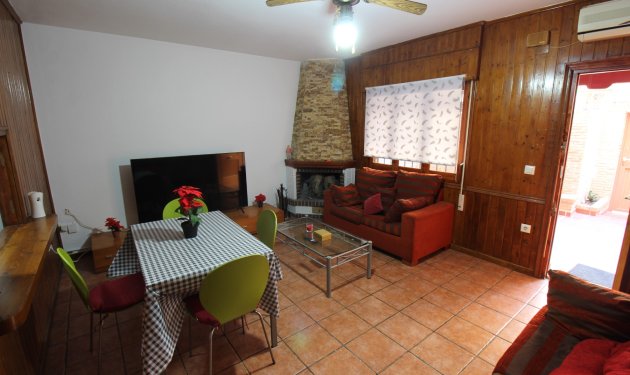 Resale - Bungalow - Torrevieja - PLAYA DE LOS LOCOS