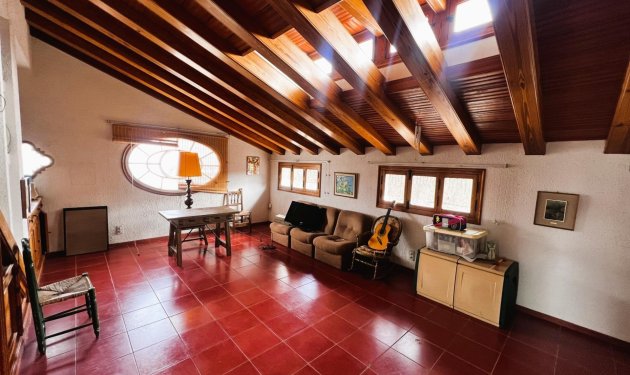 Herverkoop - Chalet - Elche - Ciudad Jardin