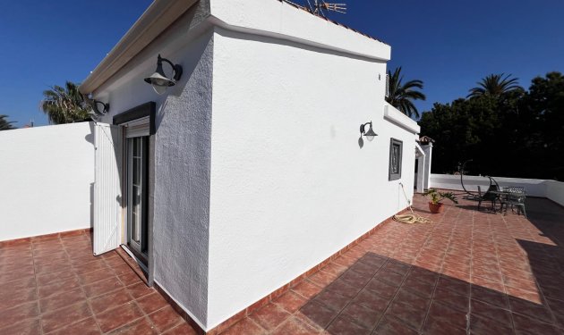 Herverkoop - Chalet - Elche Pedanías - Valverde