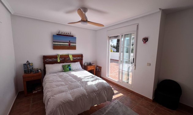 Herverkoop - Chalet - Elche Pedanías - Valverde