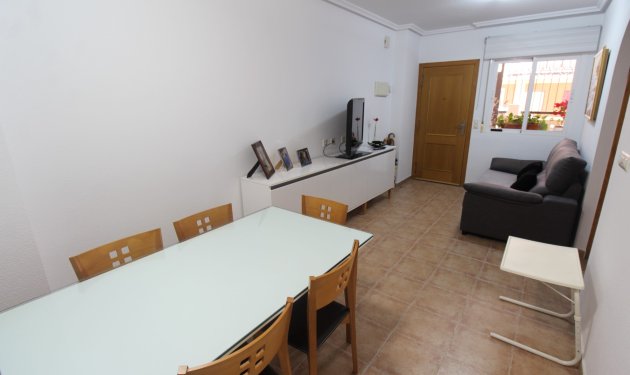 Resale - Apartament - La Mata - Pueblo/ PLAYA