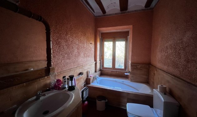 Resale - Finca rústica - Bocairent - Sierra de Mariola