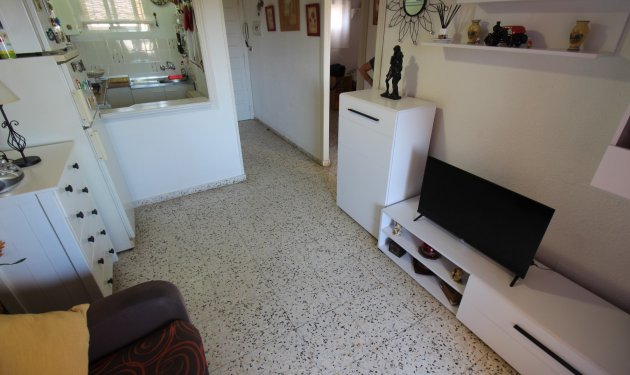 Resale - Apartament - Guardamar - Urbanizaciones /PLAYA