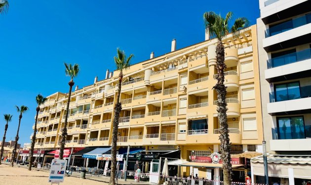 Resale - Apartament - La Mata - Centro/PLAYA