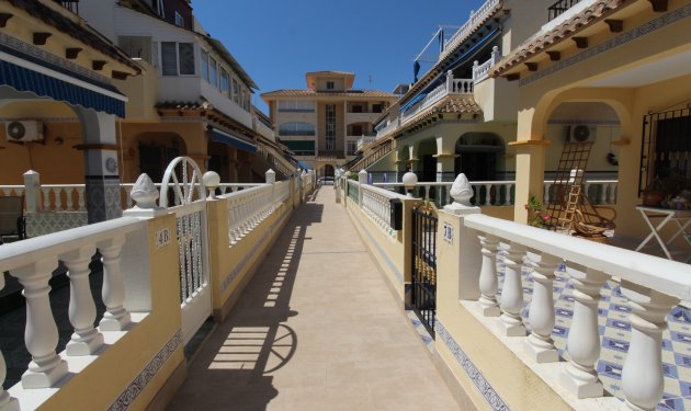 Resale - Bungalow - La Mata - PLAYA