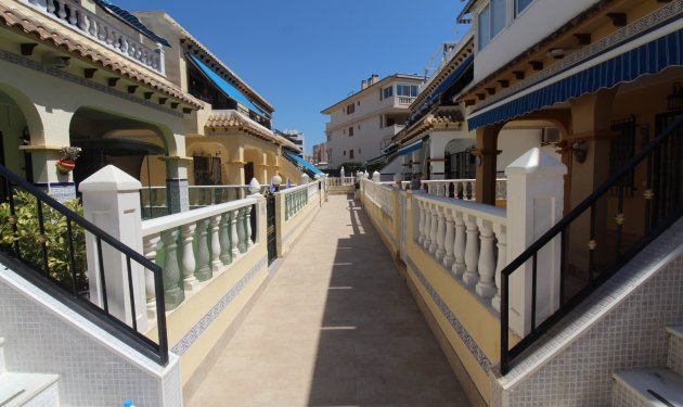 Resale - Bungalow - La Mata - PLAYA