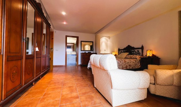 Resale - Chalet - Perleta - Maitino-Perleta