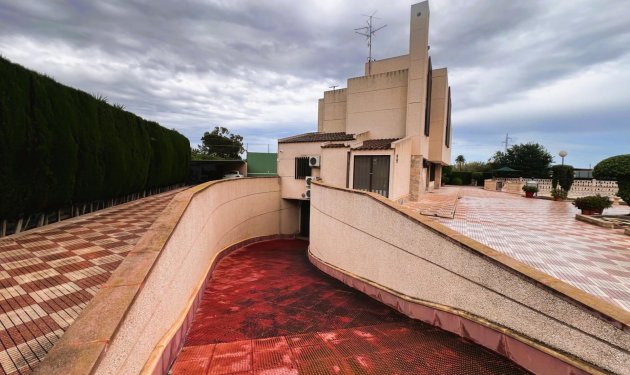 Resale - Chalet - Perleta - Maitino-Perleta