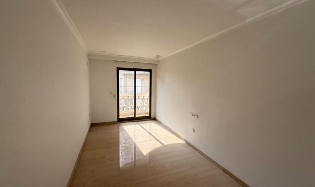 Resale - Piso - Elche - Centro