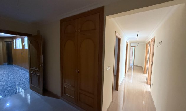 Resale - Piso - Elche - Centro