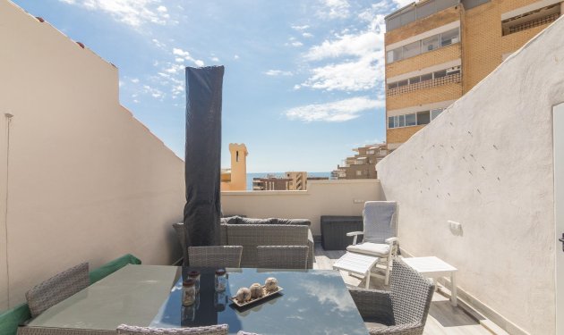 Resale - Bungalow - Arenales del Sol - Zona paseo maritimo