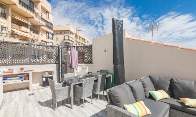 Resale - Bungalow - Arenales del Sol - Zona paseo maritimo