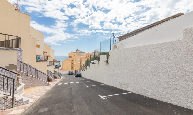 Resale - Bungalow - Arenales del Sol - Zona paseo maritimo