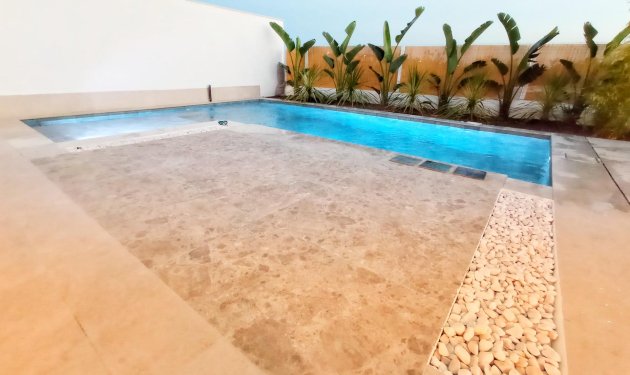 Obra nueva - Villa - Benijofar