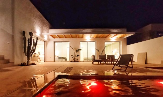 Obra nueva - Villa - Benijofar