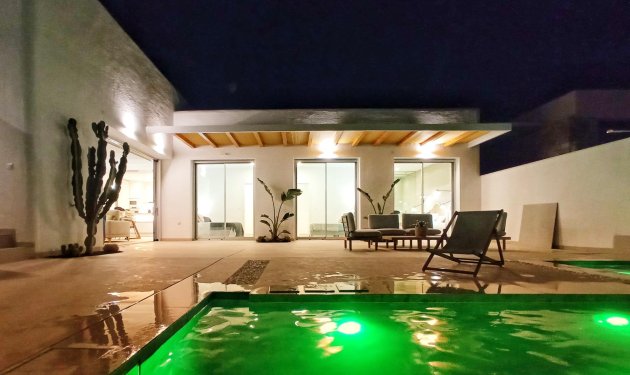 Obra nueva - Villa - Benijofar