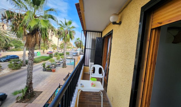 Resale - Apartament - La Mata - Viñamar / PLAYA