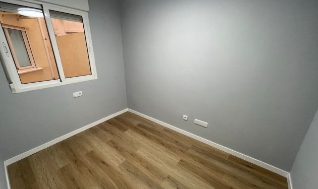 Resale - Apartament - La Mata - Pueblo/ PLAYA