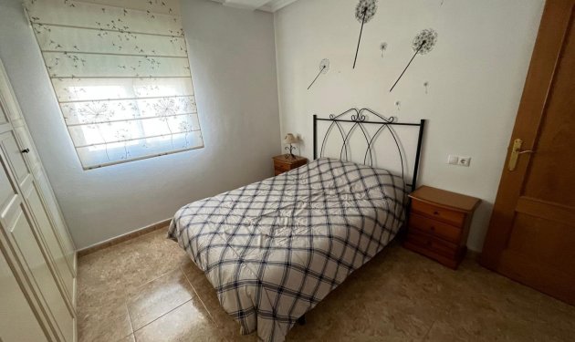 Resale - Apartament - Guardamar - Pueblo/ PLAYA