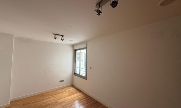 Resale - Piso - Elche - Centro