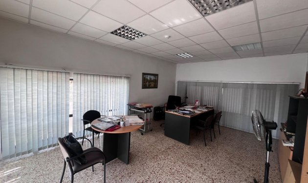 Resale - Nave industrial - Matola - Algoda-Matola-Llano de San José