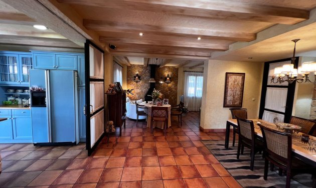 Resale - Chalet - Perleta - Maitino-Perleta