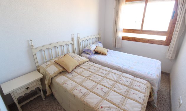 Resale - Apartament - La Mata - Pueblo/ PLAYA